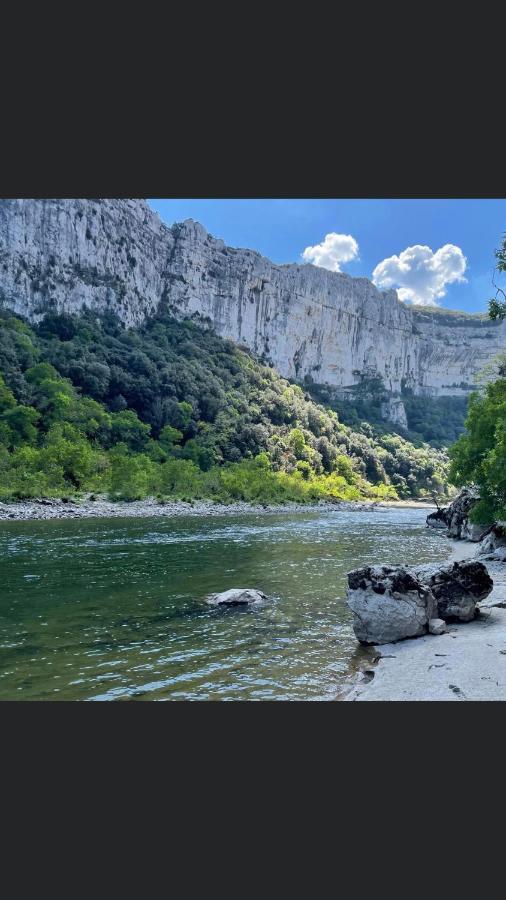 Le Mas Du Paradis Bleu Saint-Andre-de-Cruzieres المظهر الخارجي الصورة