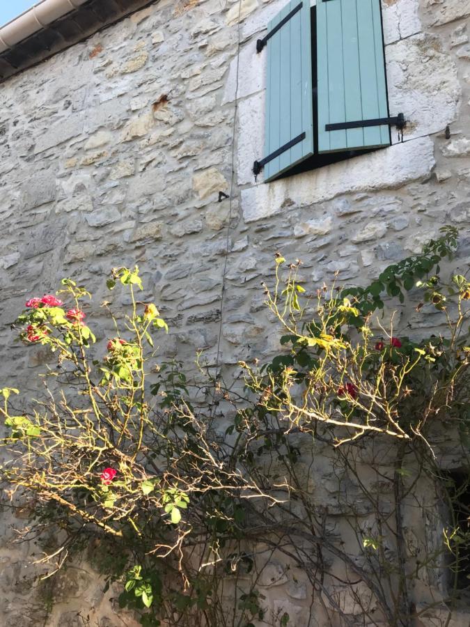 Le Mas Du Paradis Bleu Saint-Andre-de-Cruzieres المظهر الخارجي الصورة